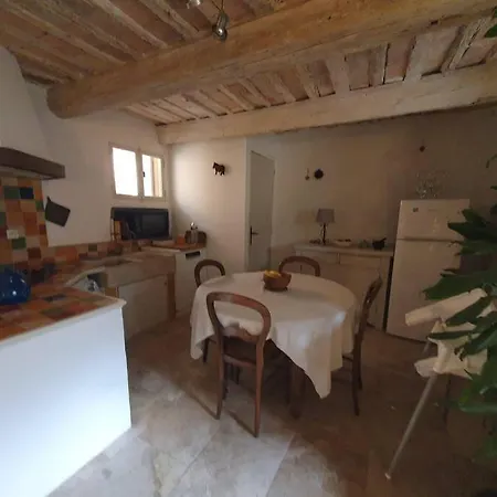 Ferienhaus Maison De Village Avec Terrasse