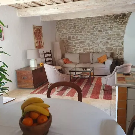 Maison De Village Avec Terrasse Casa vacanze