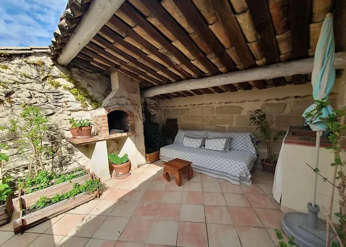 펜션 Maison De Village Avec Terrasse
